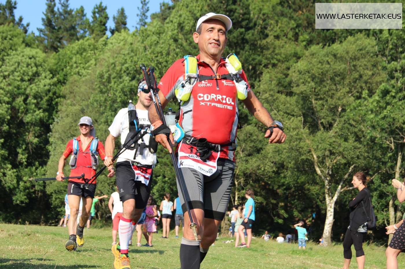 EUSKAL HERRIKO EHUNMILAK ULTRATRAIL